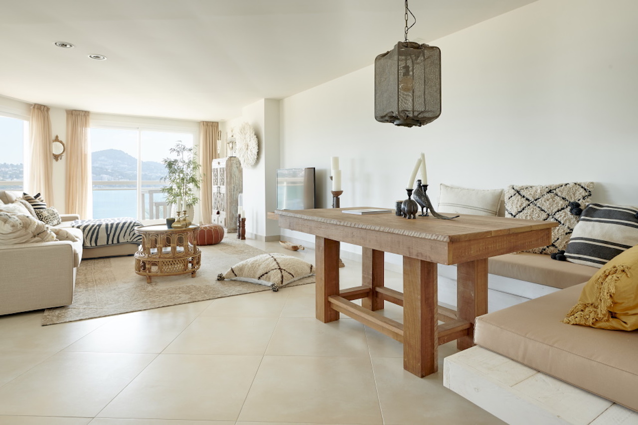 Resa estates ibiza huis kopen living large.jpg